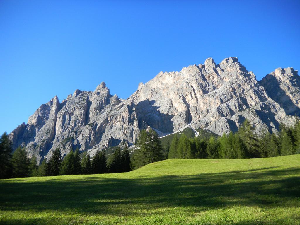 B&B Caldara Cortina dʼAmpezzo Eksteriør billede
